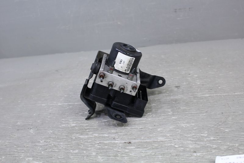 スイフト スポーツ 5MT 前期(ZC31S) 純正 Ate ABSアクチュエーター 57K1 / 56110-57K51 P028952 中古 2..