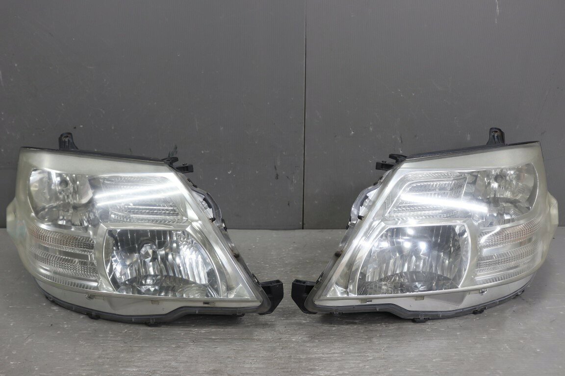 アルファードライト中古、新品両側セット 楽天市場】アルファード ヘッド ライト 中古の通販