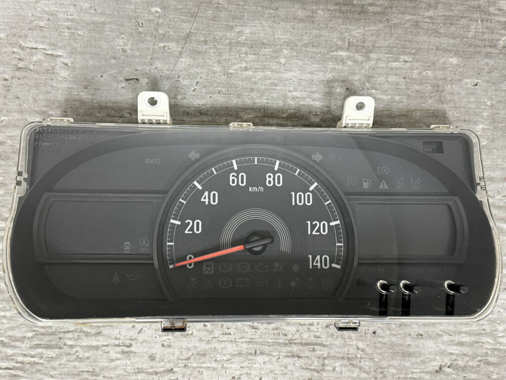 ハイゼット カーゴ バン デラックス SA3(S321V) 純正 スピードメーター メーター 112191km 83800-B5780 p059247 中古20251115