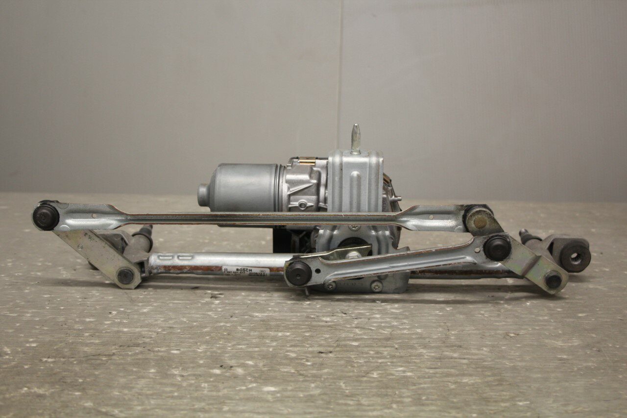 樂天商城 - VW シャラン(7N) 純正 BOSCH ボッシュ 破損無 動作保証 フロント ワイパーモーター リンク付 3 397 021 477 7N2 955 023A p050481 中古20241122