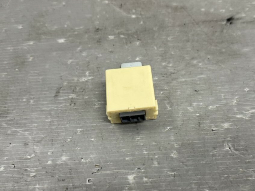 ホンダ S-MX SMX(RH1) 純正 破損無 動作保証 ドアロックコントロールリレー G118 340F p050628 中古20241128