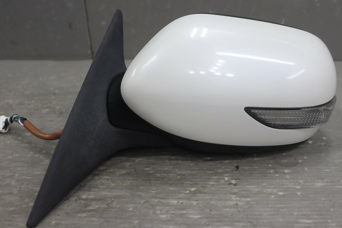 樂天商城 - レガシィ セダン(BL5 BL5D44L 74H) 純正 MITSUBA 左ドアミラー 電格 9P 9ピン ウィンカー ヒーター付 37J サイドミラー VB10 p059501 中古20251128