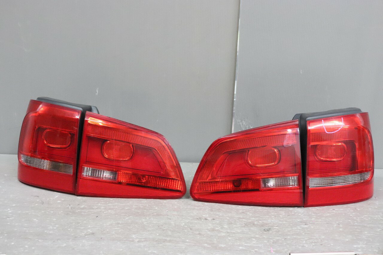 VW トゥーラン TSI(1TCAV 1T) 純正 破損無 動作保証 テールランプ フィニッシャーセット 左右セット テールライト 右 左 176408 p050848 中古20241204