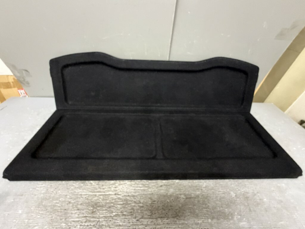 ルノー カングー(KW KWK4M) 純正 トノカバー ラゲッジボード リアカバー p059661 中古20251204