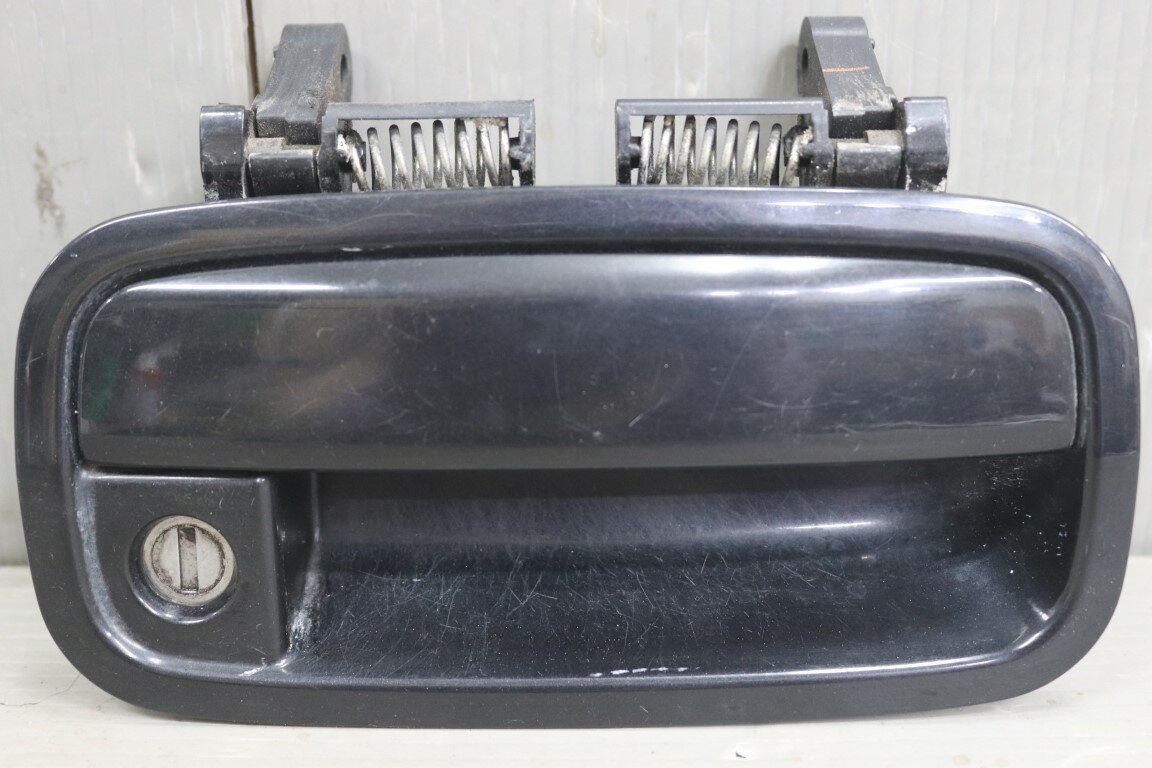 マツダ AZワゴン FX(MJ22S ZFRD-B5) 純正 破損無 右前 アウターハンドル ZJ3 右フロント 82810-58J0 p059675 中古20251205