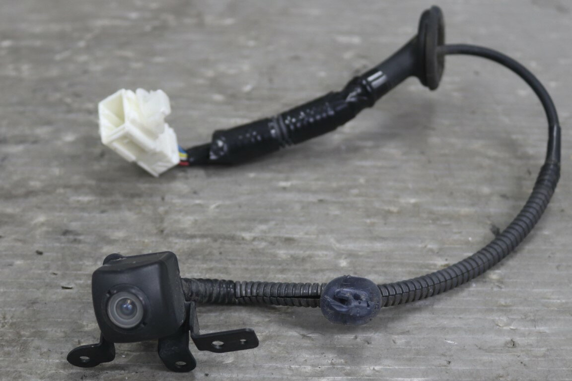 エリシオン プレステージ(RR5) 純正 破損無 バックカメラ リアカメラ 39530-SYK-J01-M1 p059757 中古20251210