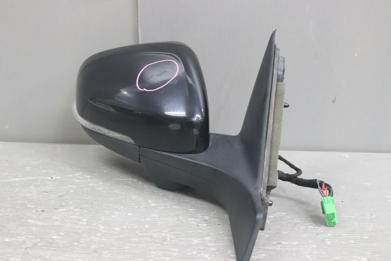 Rakuten - ボルボ V70 T4(BB4164TW) 純正 破損無 動作保証 右 ドアミラー 電格 14P＋2P 14ピン＋2ピン ウィンカー ヒーター ウェルカムランプ BLISセンサー付 ブラック系 右 ミラー サイドミラー p051196 中古20241218