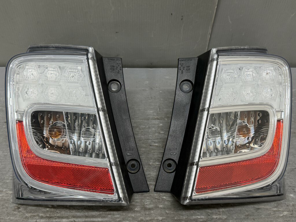 楽天市場】フリード テールライト gb3の通販