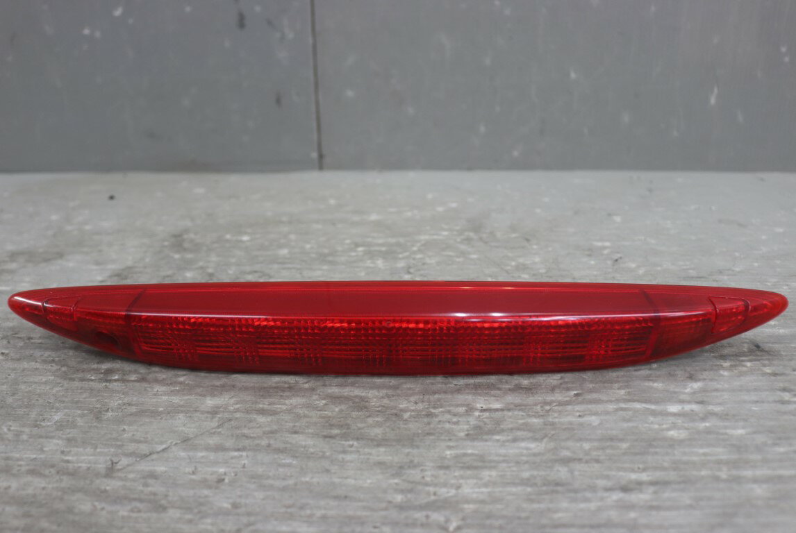 ストリーム RSZ 前期(RN8) 純正 スタンレー 破損無 動作保証 ハイマウントストップランプ ブレーキライト LED全点灯OK P6589 p060117 中古20251225