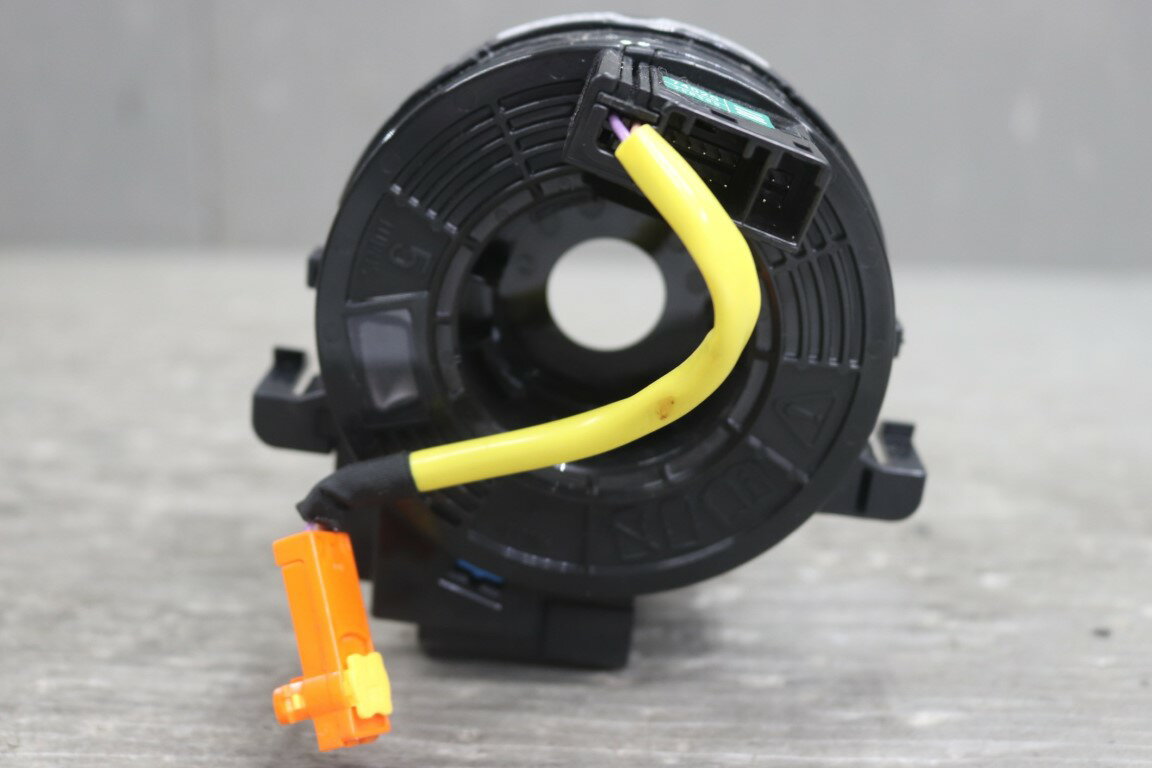 プリウス G ツーリング セレクション 前期(ZVW30) 純正 破損無 スパイラルケーブル 84307-74020 p060127 中古20251225