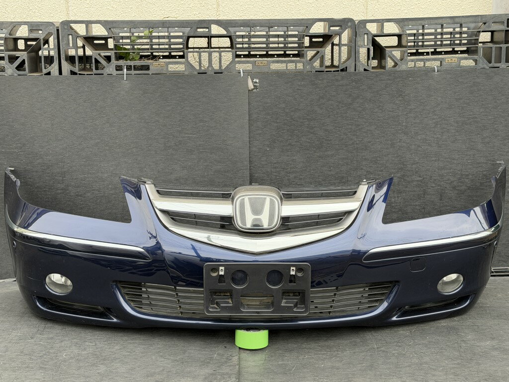 ホンダ レジェンド(KB1) 純正 フロントバンパー グリル付 B532P 71101-SJA-ZZ00 破損無 Fバンパー Honda p060141 中古20251227