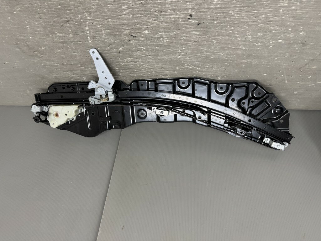 アルファード 350S 前期(GGH20) 純正 破損無 動作保証 右 リア パワースライドモーター 右後 p051655 中古20250108