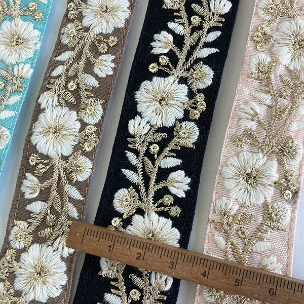 3cm幅 インド刺繍リボン ラメ花柄手芸用リボン 小花柄和柄リボン 中幅チロリアンテ...
