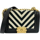 【CHANEL/シャネル】 Vステッチ ボーイシャネル ショルダーバッグ 23番(2016年) レザー 黒白/ゴールド金具 レディース【中古】【真子質店】【BL】【MaKxx】