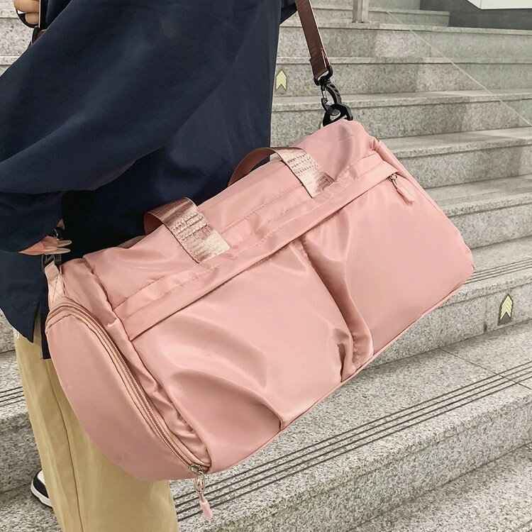 【100円+最大P5オフ】スポーツバッグ プールバッグ ジムバッグ 多機能 撥水加工 女の子 男の子 ヨガバッグ スパバック 旅行バッグ 温泉バッグ シューズ収納 多用途 メンズ レディース 大容量 超軽量 男女兼用 旅行用品 ジム 出張 水 makuserushoji-10009853 ShiningShop サンプル画像3
