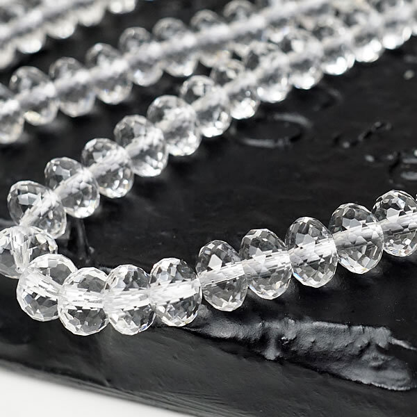 【1粒/バラ売り】水晶 ボタンカット 6mm 穴あきビーズ バラ売り 粒売り 天然石 パワーストーン アクセサリー ハンドメイド パーツ ブレスレット ペンダント ネックレス ピアス イヤリング製作