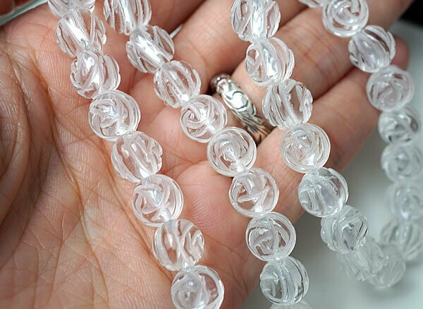 【3粒/バラ売り】水晶 薔薇 ローズカット 8mm 穴あきビーズ バラ売り 粒売り 天然石 パワーストーン アクセサリー ハンドメイド パーツ ブレスレット ペンダント ネックレス ピアス イヤリング製作