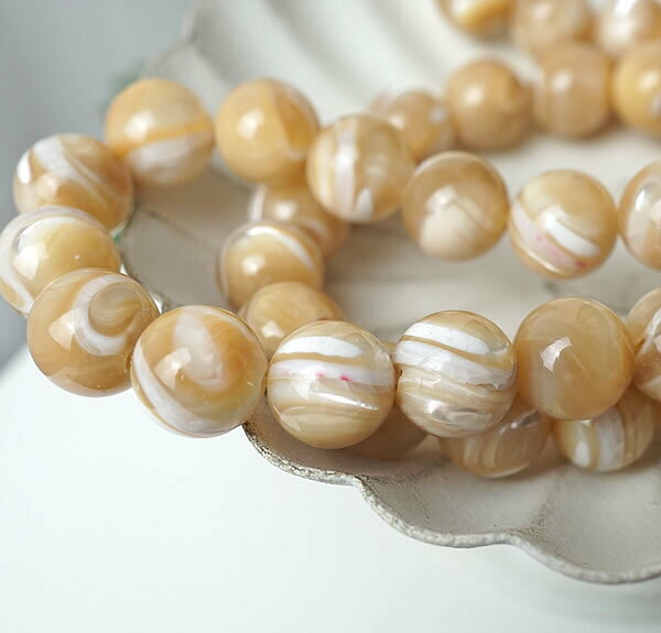 【3粒/バラ売り】マザーオブパール ベージュ 10mm 穴あきビーズ ばら売り 粒売り 天然石 パワーストーン アクセサリー ハンドメイド パーツ ブレスレット ペンダント ネックレス ピアス イヤリング製作