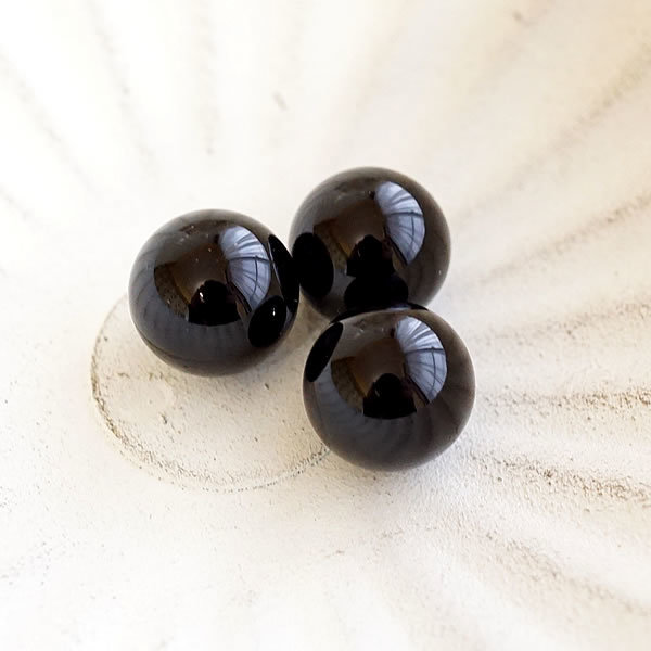 オニキス 丸玉 スフィア 12mm 穴なし 置き石 飾り石 インテリア 天然石 パワーストーン 魔除け 厄除け ..