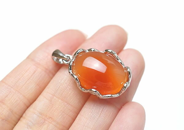 カーネリアンAAAAA ウェーブ ペンダント ネックレス SV925 天然石 パワーストーン 赤瑪瑙 赤めのう アゲート 7月の誕生石