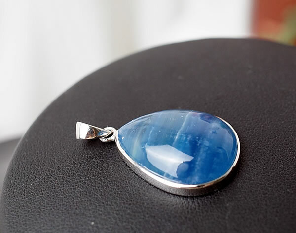 【一点物】ブルーカルサイト アルゼンチン産 ペンダント ネックレス SV925 天然石 パワーストーン カルサイト 青色方解石