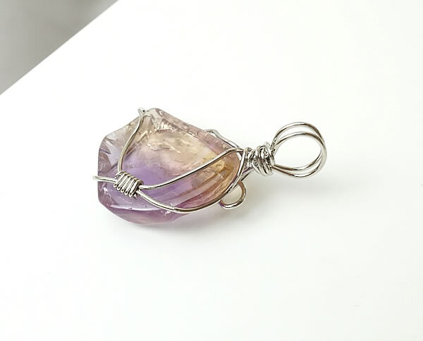 【一点物】アメトリンAAAA ボリビア産 ワイヤー巻き ペンダント ネックレス 天然石 パワーストーン アメジスト シトリン