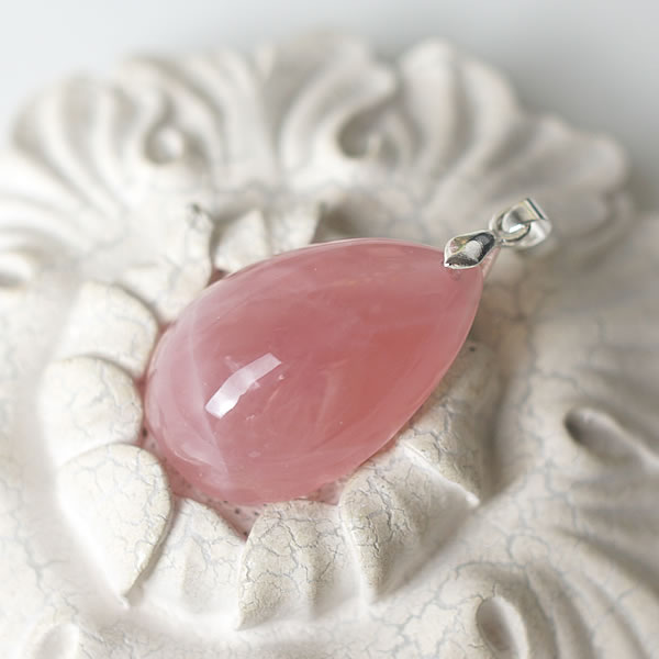 【おすすめ】ローズクォーツAAAAA ディープローズクォーツ マダガスカル産 ペンダント ネックレス 天然石 パワーストーン SV925 紅水晶