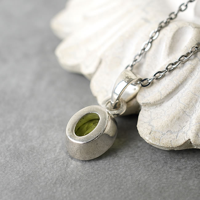 【一点物】宝石質 ペリドット SA ペンダント ネックレス かんらん石 8月の誕生石 天然石 パワーストーン ファセットカット