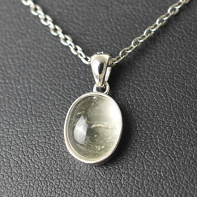 楽天市場】リビアングラス ネックレス（占い・開運・風水