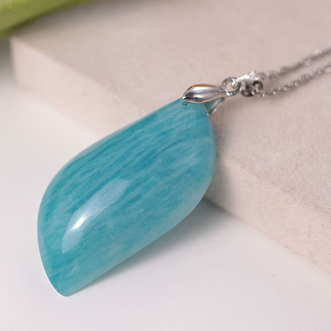 【一点物】アマゾナイトAAAA ロシア産 ペンダント ネックレス 天然石 パワーストーン