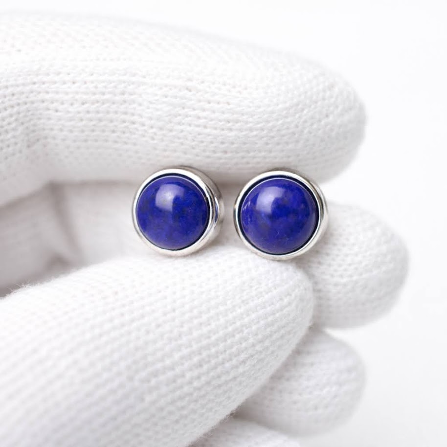 Ma Lina stone jewelryのラピスラズリ ピアス ラウンド SV925 瑠璃石 天然石 パワーストーン 9月誕生石 魔除け 厄除け 開運 幸運 お守り ブルー レディース ギフト｜アングル2