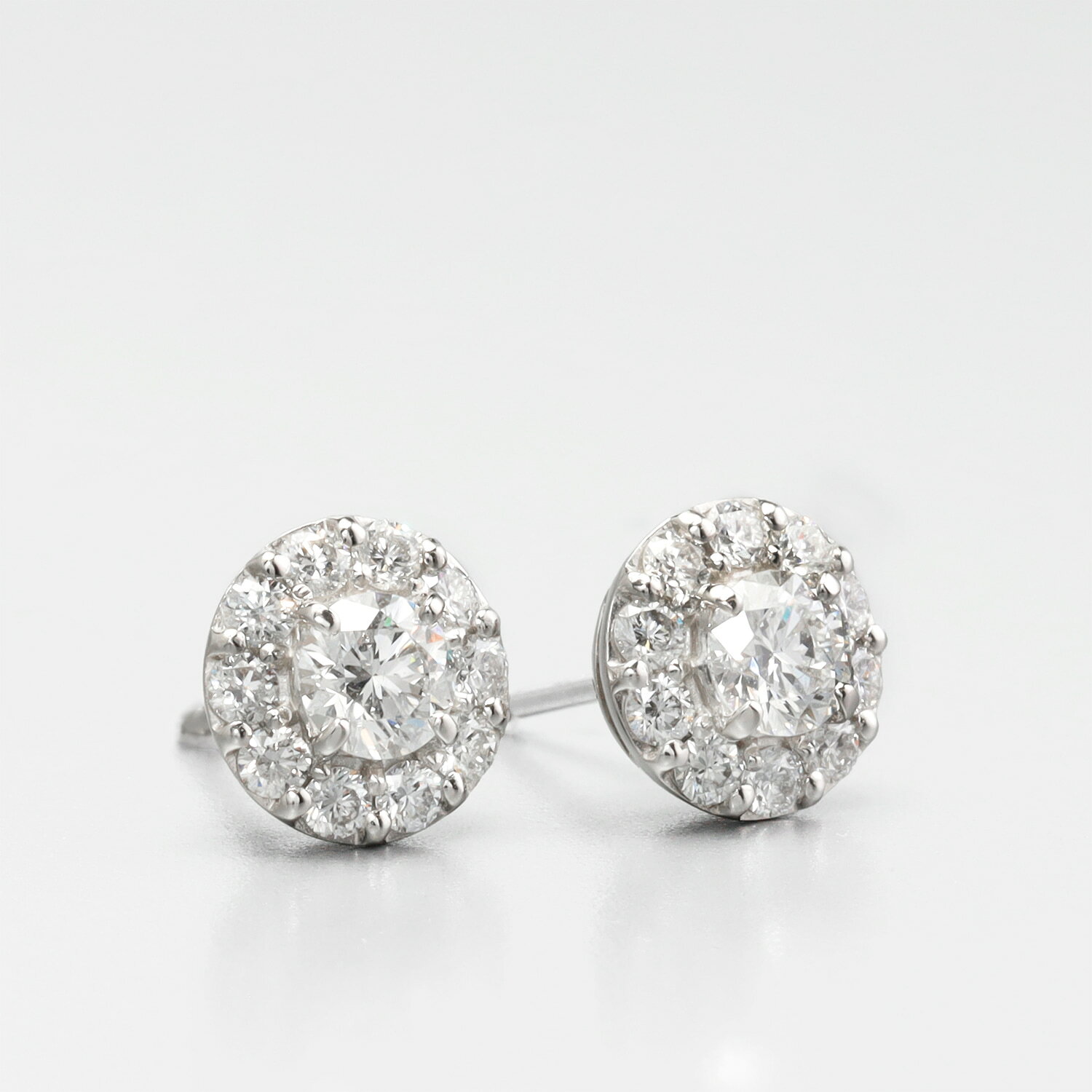 0.3ct E-F SI 3EX【GIA鑑定書】ダイヤモンド ピアス ヘイロー プラチナ950 18金 イ...