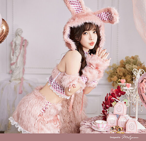 [正規品]【即納】コスプレ バニー もこもこ ギンガムチェック ファー うさ耳 けも耳 うさぎ ぬいぐるみ アニマル 仮装 セットアップ セクシー 女性 レディース 一式 マリームーン malymoon【9960】