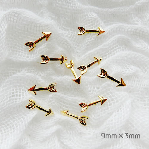 【メール便OK】☆ 矢 アロー キューピッド 天使 9mm×3mm ファンタジー ゴールド アート メタルパーツ サマーネイル キリスト 神 ジーザス クリスチ...