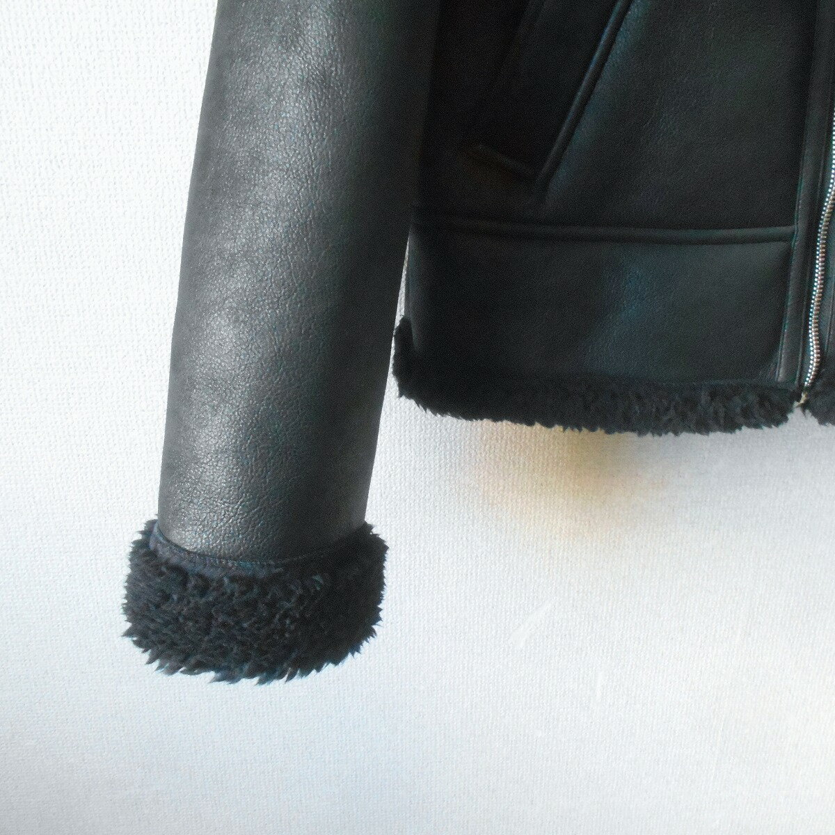 【中古】GU ジーユー ジャケット ブルゾン ジャンパー レザー風 裏ボア ジップアップ レディース 黒