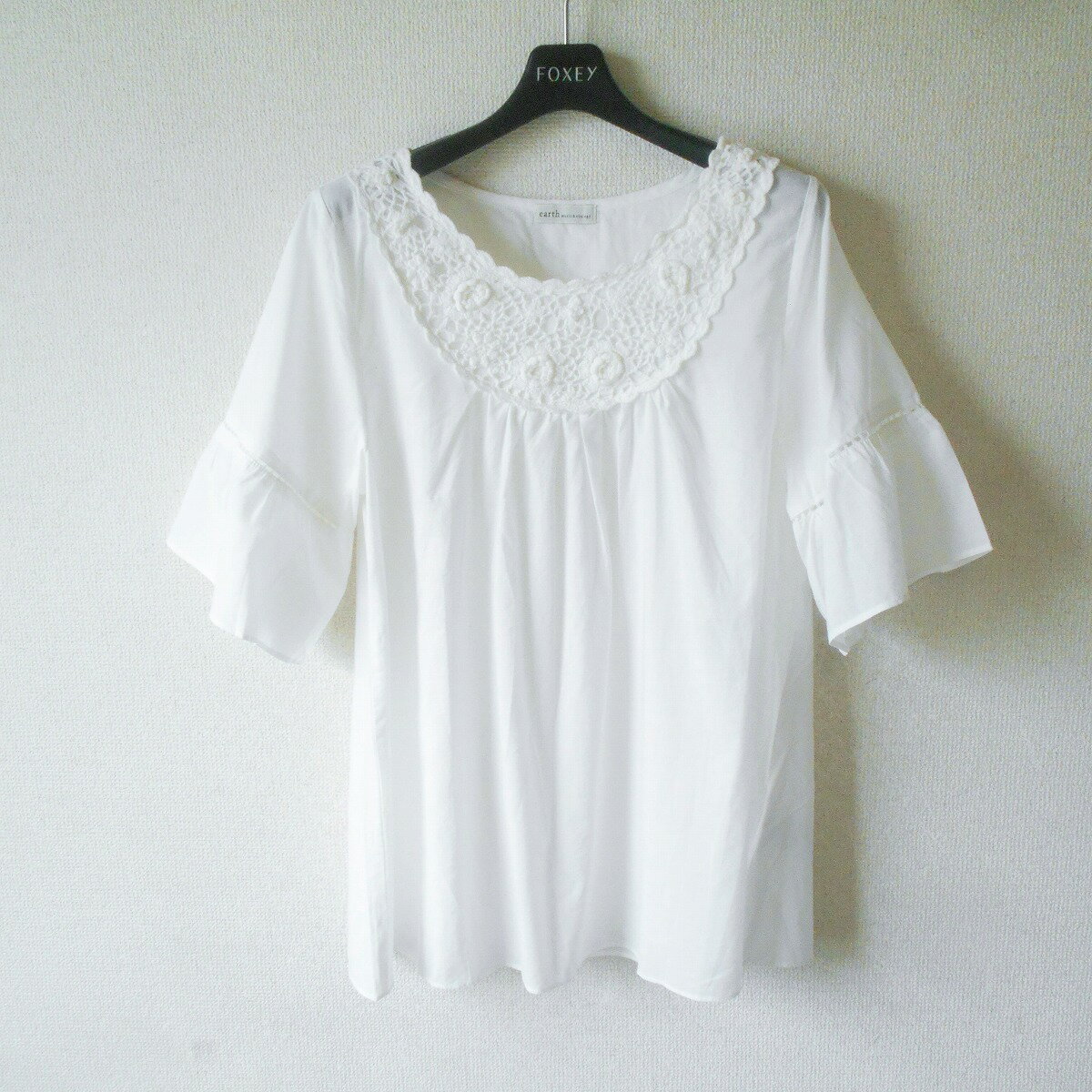 Rakuten - 【中古】アース ミュージックアンドエコロジー earth music&ecology チュニック ブラウス 5分袖 レディース 夏 お花 モチーフ