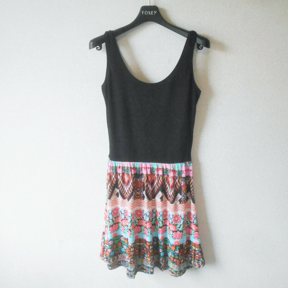 【中古】ベルシュカ Bershka ワンピース ノースリーブ 夏 M