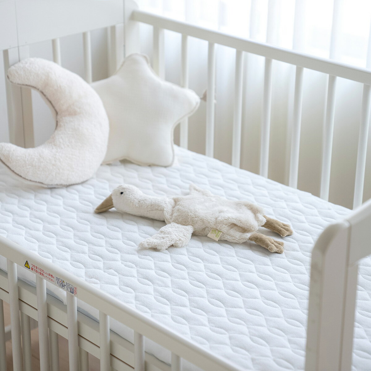 12/1限定★11％OFFクーポン 西川 ベビー敷き布団 70×120cm 日本製 4分割ラジカル敷きふとん 防水パッドシーツ付 綿100％ 洗える ベビー布団 固綿敷布団 乾燥機対応 赤ちゃん 2