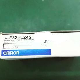 Rakuten - 【新品 東京発 ★適格請求書発行可★】OMRON オムロン E32-L24S 2M 用 ファイバセンサ【6ヶ月保証】