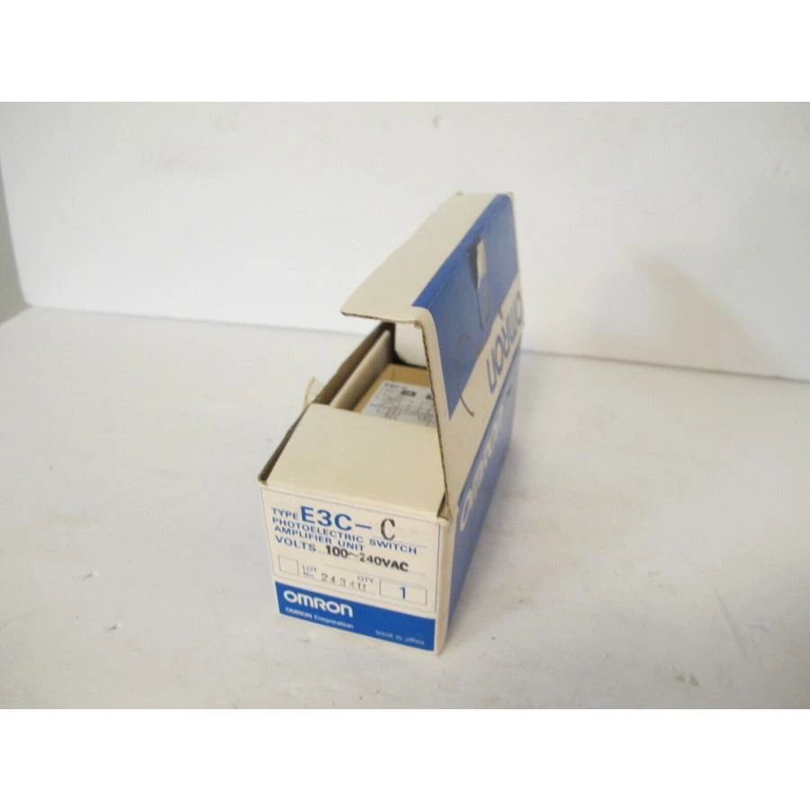 【新品 東京発 ★適格請求書発行可★】OMRON オムロン E3C-C 用 光電センサスイッチ...