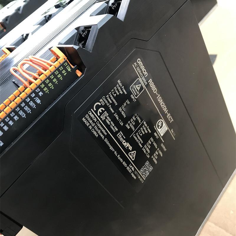 Rakuten - 【新品 東京発 ★適格請求書発行可★】OMRON オムロン R88D-1SN30H-ECT【6ヶ月保証】