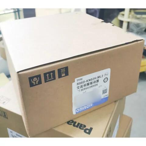 ■商品説明 新品未使用 保証6ヶ月（商品をお受け取ってから） 複数在庫、同梱歓迎！ 到着まで約4〜7日かかります、ご了承ください。すべての追跡可能です。 天候・配送業者の都合により遅延が発生する場合が御座います。 初期不良につきまして、交換又は返金が可能です。 *その際、送料はこちらから負担致します。 ※商品保証・返品について※ 商品到着後6ヶ月以内の動作不良は初期不良扱いとさせて頂き、良品と交換できます。その場合、送料は当方ご負担させていただきます。もし在庫完了の場合ご返金させて頂きます。お世話になります。 当店主に三菱電機、安川電機、富士電機、OMORON等のサーボモーター及びほかのモーター等を販売しています。 当店出品中の商品は全部保証6ヶ月のです。ご安心ください。 ご不明な点がありましたら質問欄にてご質問ください。 出品してない三菱電機、安川電機、富士電機、OMORON等のサーボモーター取り扱い可能ですので、気になるパーツがありましたら、遠慮なくご連絡してください。お得な見積もりを出します。 現在出品以外の商品の問い合わせ対応できます。 メールアドレス：abk911@roselife029.me にてメールを連絡してください TEL:050-6864-4756 よろしくお願いします。
