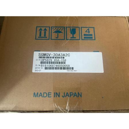Rakuten - 【新品 東京発 ★適格請求書発行可★】YASKAWA サーボモータ SGMSV-30A3A2C【6ヶ月保証】