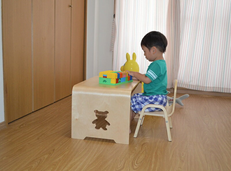 「組立不要」MACHINE サイズ大き目な子供用木製テーブル クマ ナチュラル 組立不要で届いてからすぐに使用ができます。（サイズ：長60×幅38×高さ35cm)テーブルセット子供机 ファースト家具 学習デスク 木製テーブル 机 幼児机　キッズテーブル