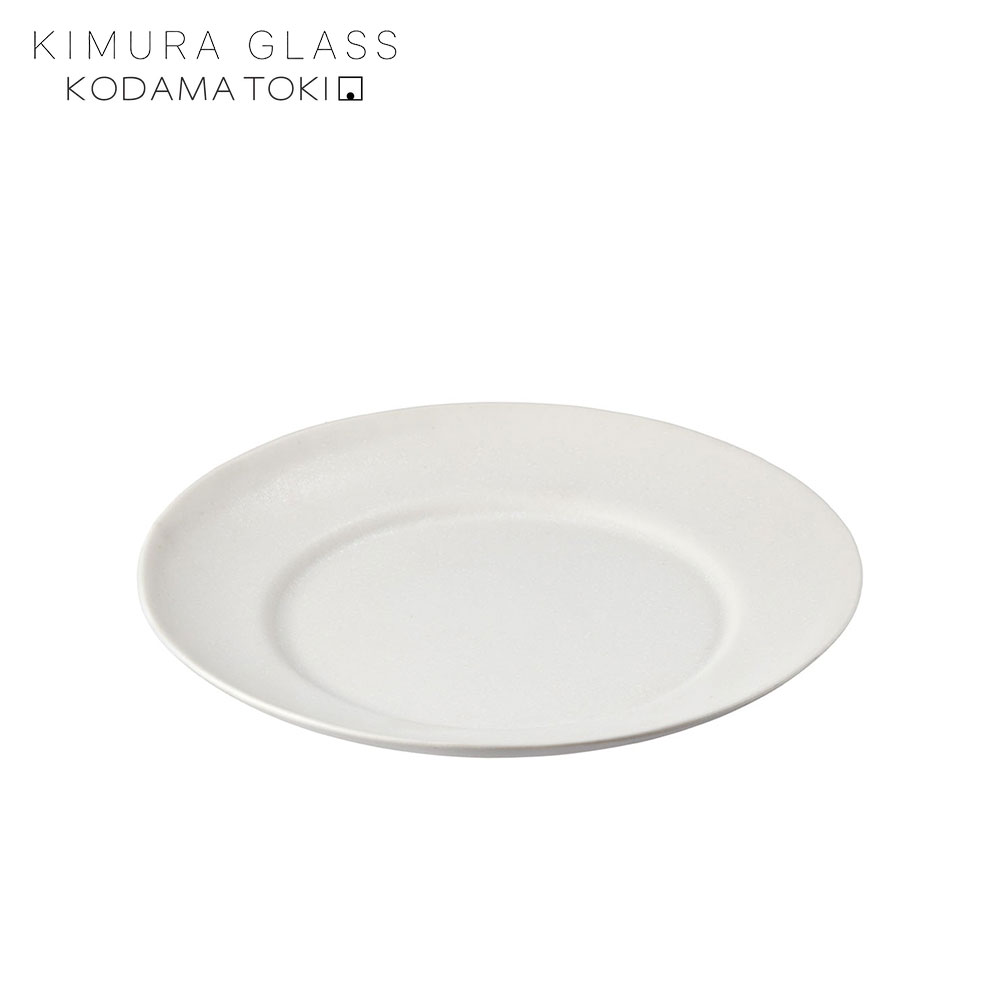 関連商品17781、17788 リヨン カップ大17795 リヨン カップ大 無地17782、17789 リヨン カップ小17796 リヨン カップ小 無地17776、17783 マコン ラウンド 28cm17790 マコン ラウンド 28cm 無地17777、17784 マコン ラウンド 24cm17778、17785 マコン ラウンド 18cm17792 マコン ラウンド 18cm 無地17779、17786 マコン オーバル 28cm17793 マコン オーバル 28cm 無地17780、17787 マコン オーバル 23cm17794 マコン オーバル 23cm 無地｜商品名｜マコン ラウンド 24cm 無地｜メーカー｜木村硝子店｜品番｜17791｜製品サイズ｜高さ 30mm×口径 240mm｜材質｜磁器｜用途｜料理の盛り付け、取り皿｜商品特徴｜東京都内で一人製陶所「KODAMA TOKI」を営む、小玉清美さんと木村硝子店のダブルネームシリーズ「マコン」。「自分の欲しいものを、自分のためにつくる」という姿勢から生まれる器は、自然体で、日々の食卓に静かに馴染みます。料理のジャンルを問わず、つい毎日手に取ってしまうような器です。ラウンド・オーバルの2形状、それぞれ複数サイズと無地・金彩の2タイプを展開。※食洗機、電子レンジでは使用できません。※制作手法の特性上、サイズや色味には個体差があります。｜製造国｜日本｜関連シリーズ｜リヨン・マコン｜備考｜こちらの商品は業務用の商品となり、梱包形態が簡素で専用化粧箱以外での納品の場合が多くございます。そのためギフト用でのご注文はおすすめできません。商品のお届けに関しましては正規メーカー代理店の「株式会社木村硝子店」より直送にてご納品させて頂く可能性がございます。出荷元は木村硝子店になっておりますが、グラスの破損等の配送時における事故における連絡は、「木村硝子店」ではなく当店へご連絡をお願い致します。｜注意事項｜※食洗機、電子レンジでは使用できません。※制作手法の特性上、サイズや色味には個体差があります。｜メインカテゴリ｜ワイングッズ館＞食器・テーブルウェア＞皿・鉢・ボウル＞プレート｜配送方法｜通常：宅配便（メール便不可商品）◆北海道・沖縄県への配送はお受けしておりません。ご注文確認後にご連絡の上キャンセルいたします。当店及びメーカーで欠品の場合でもご購入でいる場合がございます。欠品時の納期はメールでご連絡します。陶芸家 小玉清美×木村硝子店のダブルネームプレート「マコン」。東京都内で一人製陶所「KODAMA TOKI」を営む小玉清美さんと木村硝子店のダブルネームシリーズ。自然体で、日々の食卓に静かに馴染むプレートです。注意こちらの商品は交換・返品不可となります。※初期不良以外のご購入者様都合の交換・返品ができません。この商品はお取り寄せになりますこちらの商品は、ご注文確認後メーカーより取り寄せとなります。他のサイトでも同時販売しておりますので、在庫更新のタイミングにより商品をご用意できない場合がございます。メーカー在庫が欠品の場合もございますので予めご了承ください。別途、メールにてご案内させていただきます。シーズン品につきましては、在庫変動が激しいため欠品の可能性がございます。お急ぎの場合は、お手数ですがご購入前に在庫のご確認をお願いいたします。