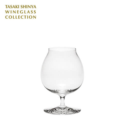 関連商品2534 タサキ 田崎真也デザイン オールドファッション 15oz (黒箱)2542 タサキ 田崎真也デザイン カクテル 5oz (黒箱)2532 タサキ 田崎真也デザイン シェリー 8oz (黒箱)2525 タサキ 田崎真也デザイン スパークリング 7oz (黒箱)2526 タサキ 田崎真也デザイン スパークリング 9oz (黒箱)2535 タサキ 田崎真也デザイン ビール 8oz (黒箱)2516 タサキ 田崎真也デザイン プロトタイプ L 30oz (黒箱)2515 タサキ 田崎真也デザイン プロトタイプ M 20oz (黒箱)2514 タサキ 田崎真也デザイン プロトタイプ S 12oz (黒箱)2533 タサキ 田崎真也デザイン ポート 10oz (黒箱)2543 タサキ 田崎真也デザイン リキュール 3oz (黒箱)2538 タサキ 田崎真也デザイン ロングドリンク L 18oz (黒箱)2537 タサキ 田崎真也デザイン ロングドリンク M 15oz (黒箱)2536 タサキ 田崎真也デザイン ロングドリンク S 12oz (黒箱)2519 タサキ 田崎真也デザイン 軽快なタイプ L 20oz (黒箱)2518 タサキ 田崎真也デザイン 軽快なタイプ M 15oz (黒箱)2517 タサキ 田崎真也デザイン 軽快なタイプ S 10oz (黒箱)2541 タサキ 田崎真也デザイン 古酒 5oz (黒箱)2522 タサキ 田崎真也デザイン 若いタイプ L 24oz (黒箱)2521 タサキ 田崎真也デザイン 若いタイプ M 18oz (黒箱)2520 タサキ 田崎真也デザイン 若いタイプ S 12oz (黒箱)2530 タサキ 田崎真也デザイン 若いブランデー 12oz (黒箱)2531 タサキ 田崎真也デザイン 若いブランデー 18oz (黒箱)2523 タサキ 田崎真也デザイン 熟成タイプ 20oz (黒箱)2524 タサキ 田崎真也デザイン 熟成タイプ 30oz (黒箱)2529 タサキ 田崎真也デザイン 熟成ブランデー L 25oz (黒箱)2528 タサキ 田崎真也デザイン 熟成ブランデー M 18oz (黒箱)2539 タサキ 田崎真也デザイン 純米・本醸造 6oz (黒箱)2540 タサキ 田崎真也デザイン 大吟醸 4oz (黒箱)｜商品名｜タサキ 田崎真也デザイン 熟成ブランデー S 12oz (黒箱)｜メーカー｜木村硝子店×コラボ｜品番｜2527｜製品サイズ｜口径：56mm、高さ：124mm、容量：360cc｜材質｜ソーダガラス｜商品特徴｜ソムリエの田崎真也さんによるデザインシリーズ｜関連シリーズ｜ 田崎真也コラボ｜備考｜業務用商品で簡易包装となりますのでギフトにはご使用いただけません。商品のお届けに関しましては正規メーカー代理店の「株式会社木村硝子店」より直送にてご納品させて頂く可能性がございます。出荷元は木村硝子店になっておりますが、グラスの破損等の配送時における事故における連絡は、「木村硝子店」ではなく当店へご連絡をお願い致します。｜メインカテゴリ｜ワイングッズ館＞グラス＞ブランデーグラス｜配送方法｜通常：宅配便（メール便不可商品）◆北海道・沖縄県への配送はお受けしておりません。ご注文確認後にご連絡の上キャンセルいたします。当店及びメーカーで欠品の場合でもご購入でいる場合がございます。欠品時の納期はメールでご連絡します。注意こちらの商品は交換・返品不可となります。※初期不良以外のご購入者様都合の交換・返品ができません。この商品はお取り寄せになりますこちらの商品は、ご注文確認後メーカーより取り寄せとなります。他のサイトでも同時販売しておりますので、在庫更新のタイミングにより商品をご用意できない場合がございます。メーカー在庫が欠品の場合もございますので予めご了承ください。別途、メールにてご案内させていただきます。シーズン品につきましては、在庫変動が激しいため欠品の可能性がございます。お急ぎの場合は、お手数ですがご購入前に在庫のご確認をお願いいたします。