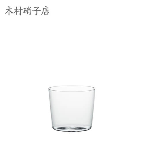 ｜商品名｜Carta カルタ グイノミ×6脚セット 業務用｜メーカー｜木村硝子店｜品番｜10373｜製品サイズ｜口径：51 mm、高さ：45 mm、容量：65 cc｜材質｜バリウムクリスタル｜商品特徴｜極薄のシンプルなぐい呑です。片口とセットのギフトボックスもございます。｜製造国｜日本｜関連シリーズ｜カルタ｜備考｜こちらの商品は業務用の商品となり、梱包形態が簡素で専用化粧箱以外での納品の場合が多くございます。そのためギフト用でのご注文はおすすめできません。商品のお届けに関しましては正規メーカー代理店の「株式会社木村硝子店」より直送にてご納品させて頂く可能性がございます。出荷元は木村硝子店になっておりますが、グラスの破損等の配送時における事故における連絡は、「木村硝子店」ではなく当店へご連絡をお願い致します。｜メインカテゴリ｜ワイングッズ館＞グラス＞日本酒・焼酎・梅酒グラス｜配送方法｜通常：宅配便（メール便不可商品）◆送料込みの表示がある商品でも、北海道・沖縄県は別途送料2,835円を頂戴します。当店及びメーカーで欠品の場合でもご購入でいる場合がございます。欠品時の納期はメールでご連絡します。注文確認メールが届かない場合はお電話にてお知らせ致しますので届かない旨を必ずご一報下さい。◆全ての商品に返品交換の可否を記載しております。交換時に発生する諸費用はお客様のご負担となります。詳しくはご利用ガイドをご覧ください。 → ご利用ガイドへ注意こちらの商品は交換・返品不可となります。この商品はお取り寄せになりますこちらの商品は、ご注文確認後メーカーより取り寄せとなります。他のサイトでも同時販売しておりますので、在庫更新のタイミングにより商品をご用意できない場合がございます。メーカー在庫が欠品の場合もございますので予めご了承ください。別途、メールにてご案内させていただきます。シーズン品につきましては、在庫変動が激しいため欠品の可能性がございます。お急ぎの場合は、お手数ですがご購入前に在庫のご確認をお願いいたします。