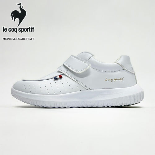 ｜商品名｜ナースシューズ｜メーカー｜ルコックスポルティフ(le coq sportif)｜品番｜UQM7001｜カラー｜1_ホワイト｜サイズ｜22.0cm、22.5cm、23.0cm、23.5cm、24.0cm、24.5cm、25.0cm、25.5cm、26.0cm、26.5cm、27.0cm、27.5cm、28.0cm、29.0cm、30.0cm｜商品説明｜フロートソールカカトのラバーグリップがスベリを防止し、厚みのあるフロート状のソールが歩行時の衝撃を分散し、足、腰、膝の疲労軽減に繋げますプリントロゴ型押しした部分にゴールドのプリントを施していますエンボスロゴ型押しによるロゴマークトリコロールテープアッパー部分にブランドを象徴するトリコロールテープ。サイドはパンチングメッシュにより蒸れを防止します。クッションエアースルーインソール厚みのあるソフトなEVAで形成されたクッションインソール。空気循環を促す蜂の巣構造の気孔が全体に配置されておりムレ感を抑えます。｜アッパー｜合成皮革｜靴底｜合成底(EVA/ラバー)｜メインカテゴリ｜医療用ユニフォーム＞医療用シューズ＞ナースシューズ＞スニーカー｜配送方法｜通常：宅配便（メール便不可商品）◆送料込みの表示がある商品に関しましても、北海道・沖縄県は別途送料2,835円を頂戴いたしております。◆当店では当日出荷の記載のない商品に関しましてはご購入ができる状態でも取り寄せとなりますのでお急ぎの場合は事前にお問い合わせくださいませ。メーカーにて欠品の場合はメールにてご連絡をさせていただきます。当店よりのご注文確認メールが届かない場合はお電話にてご連絡させていただきますので届かない旨を必ずご一報お願いいたします。納期・返品交換・ご注文時の注意事項につきましては、ご利用ガイドをご一読下さい。 → ご利用ガイドへ安定性と軽量感、優れた衝撃吸収力を追求したナースシューズが誕生。ナースのマストアイテム！カーディガンピックアップ腰まわりまでカバーできる着心地のいいロング丈寒い日も温かい！ざっくり編地で素朴な印象ですエステの受付等高級感を演出したいときにおススメ23色もあるカラー展開！静電気防止機能もあり！ウールのもつ保湿性・防シワ性七分袖で手元がジャマにならず気になりません毛玉になりにくい抗ピル糸使用、ポケット付きご確認事項こちらの商品は交換可能・返品不可となります。※交換には別途手数料がかかります。詳しくはこちら