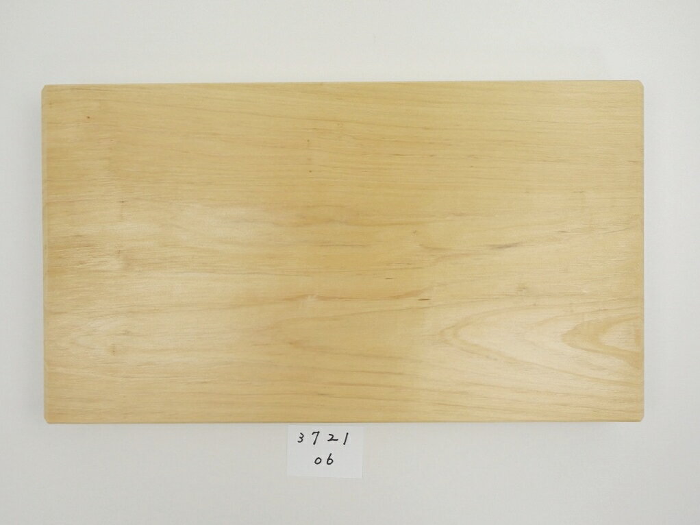 Rakuten - 【アウトレット】 青森 ひば まな板 横37cm縦21cm厚さ3.3cm ヒバ 母の日 木製 天然木 一枚板 小さい 小型 抗菌 送料無料 キッチン雑貨 キッチン用品 台所用品 WK372106 13時までにご注文確定で即日発送