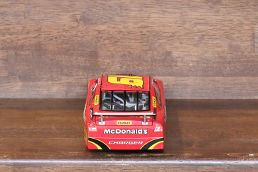 【蔵出新品】 ACTION RACING COLLECTABLES アクションレーシングコレクタブルELLIOTT SADLER #19 McDonald's 1:24 エリオット・サドラー 【181SS30】